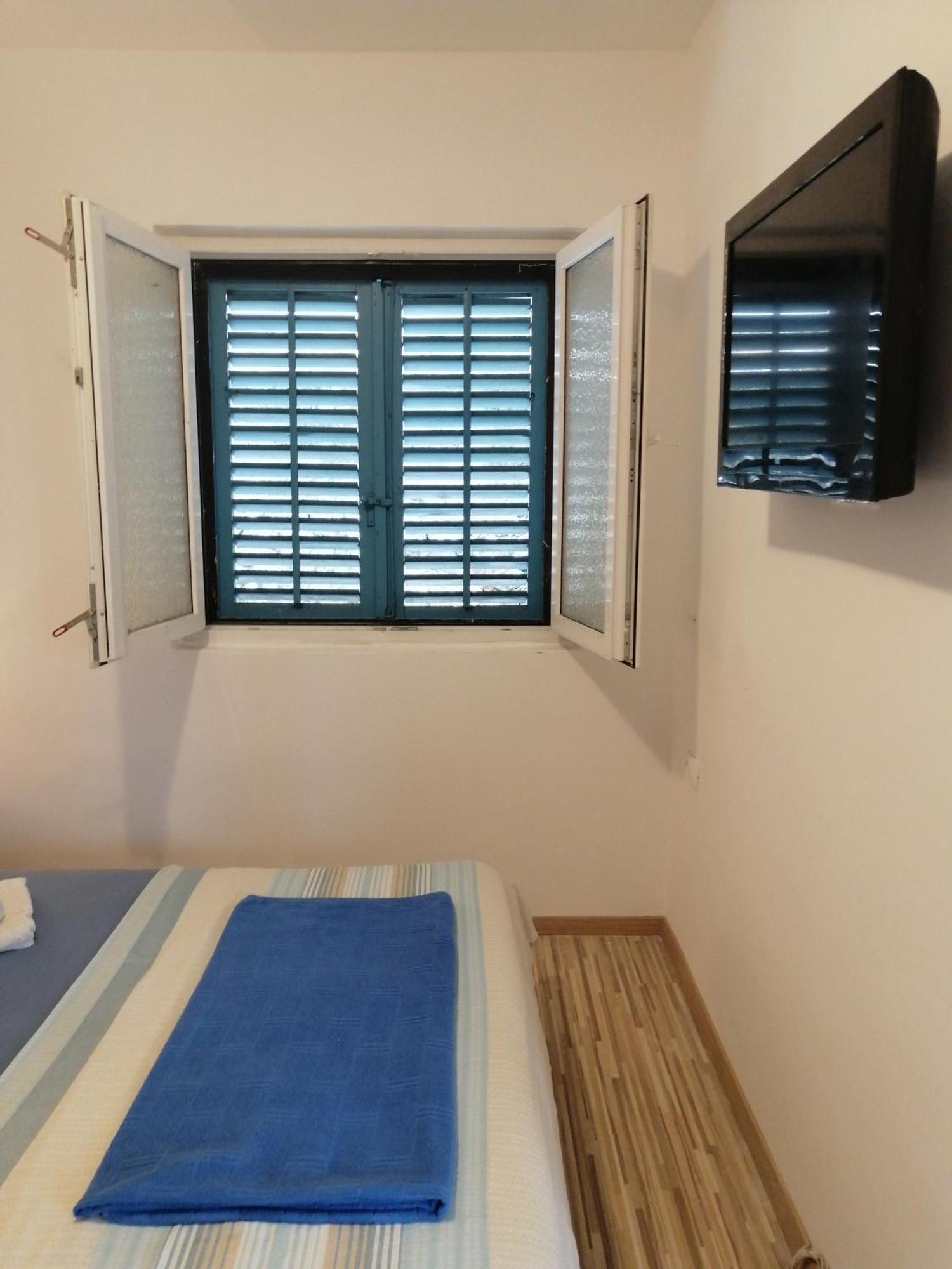 Apartments Zeljka-Dobrota Kotor Exterior photo